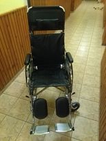 Polohovateľný mechanický vozík - 187537688_260666342468924_8331669785198168320_n